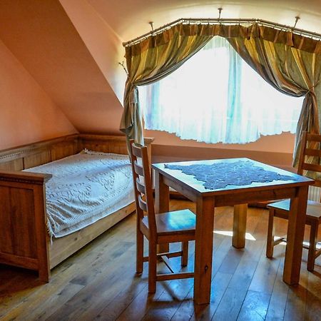 Karczma Regionalna Hotel Goscinna Chata วิโซวา-ซโตรจ ภายนอก รูปภาพ