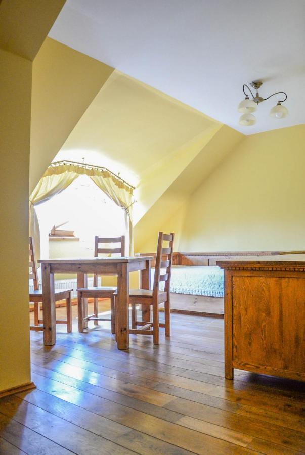 Karczma Regionalna Hotel Goscinna Chata วิโซวา-ซโตรจ ภายนอก รูปภาพ
